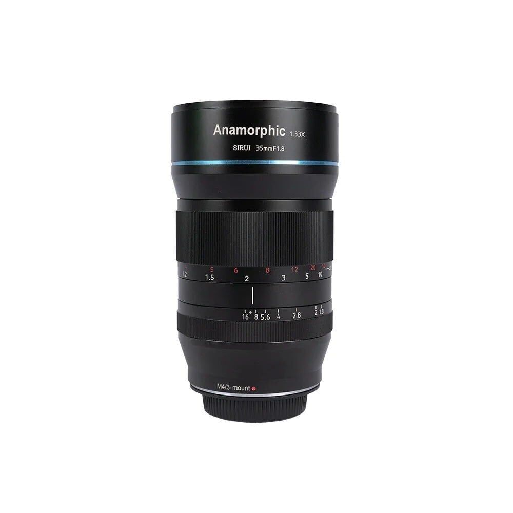 Sirui 35mm F1.8 1.33x APS‑C Anamorfik Lens (MFT Mount) – Profesyonel Sinema Lens
