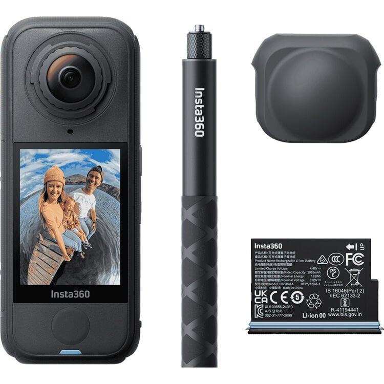 Insta360 X4 Air Starter Bundle