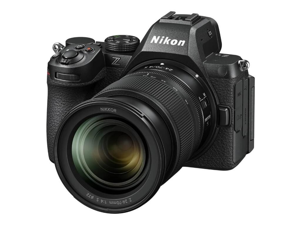 Nikon Z5 II 24-70mm f/4 Lens Kit