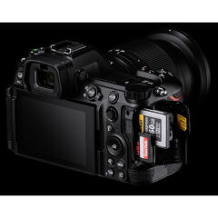 Nikon Z6 III 24-200mm Lens Kit (27.500 TL Geri Ödeme)