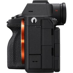 Sony A7 V Gövde