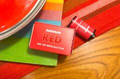 Harman Red 125 Redscale Renkli Negatif Film
