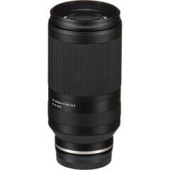 Tamron 70-300mm F4.5-6.3 Di III RXD Lens (Sony E)