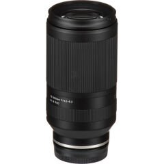 Tamron 70-300mm F4.5-6.3 Di III RXD Lens (Sony E)