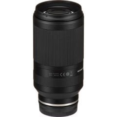 Tamron 70-300mm F4.5-6.3 Di III RXD Lens (Sony E)