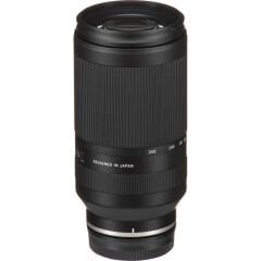 Tamron 70-300mm F4.5-6.3 Di III RXD Lens (Sony E)
