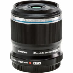 Olympus M.Zuiko Digital ED 30mm f/3.5 Makro Lens