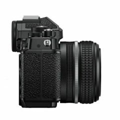 Nikon Zf 40mm f/2 SE Lens Kit