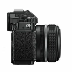 Nikon Zf 40mm f/2 SE Lens Kit