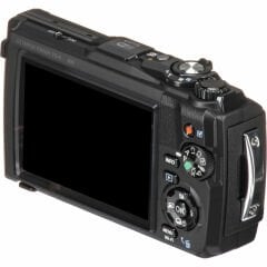 Olympus Tough TG-6 Sualtı Fotoğraf Makinası (Siyah)