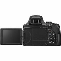 Nikon Coolpix P1000 Dijital Fotoğraf Makinası