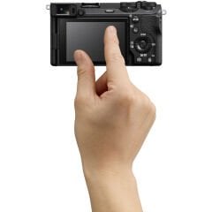 Sony A6700 18-135mm Kit