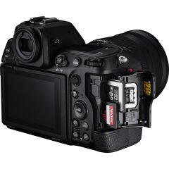 Nikon Z8 24-120mm Kit (31800 TL Geri Ödeme)
