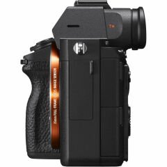 Sony A7R IIIA Gövde