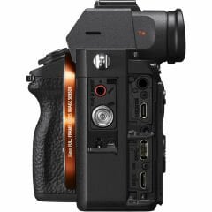 Sony A7R IIIA Gövde