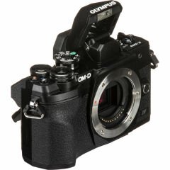 Olympus OM-D E-M10 Mark IV Gövde (Siyah)