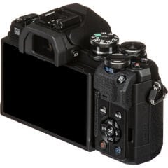 Olympus OM-D E-M10 Mark IV Gövde (Siyah)
