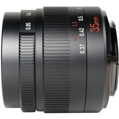 7Artisans MF 35mm f/0.95 APS-C Lens (Canon RF)