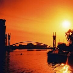 Harman Red 125 Redscale Renkli Negatif 120 Roll Film (SKT: 06-2027)