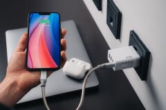 Verbatim 30W 4 Bağlantı Noktalı USB Duvar Şarj Cihazı - Beyaz