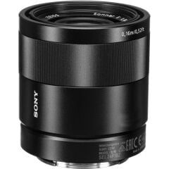 Sony 24mm f1.8 ZA Carl Zeiss Sonnar Lens