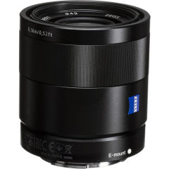 Sony 24mm f1.8 ZA Carl Zeiss Sonnar Lens