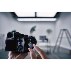 Sony 960GB CFexpress 4.0 Type A Tough Hafıza Kartı