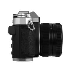 Yashica Fx-d 100 Dijital Film Simulasyonlu Kamera